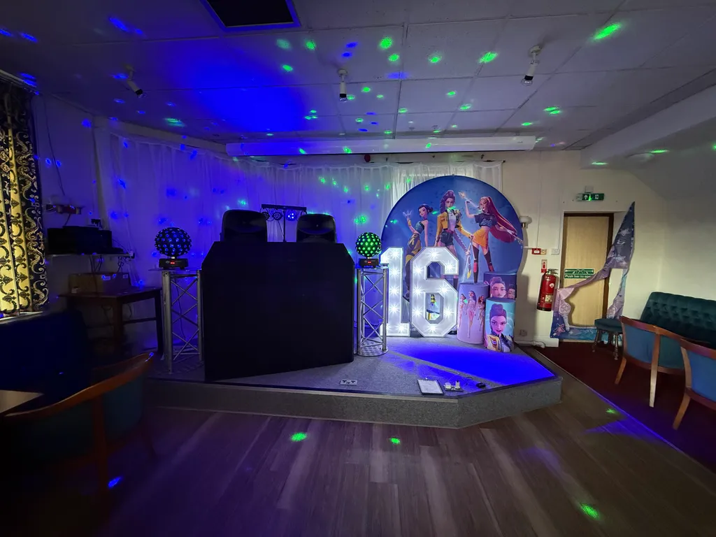 DJ - CHILDRENS DJ HIRE