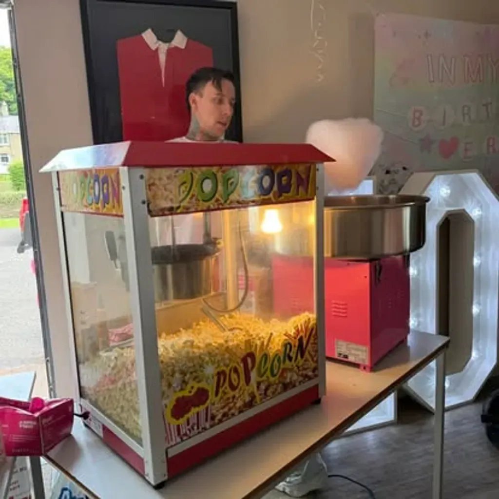 Popcorn and Candy floss -